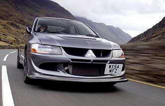 Lancer EVO 8 – FQ400