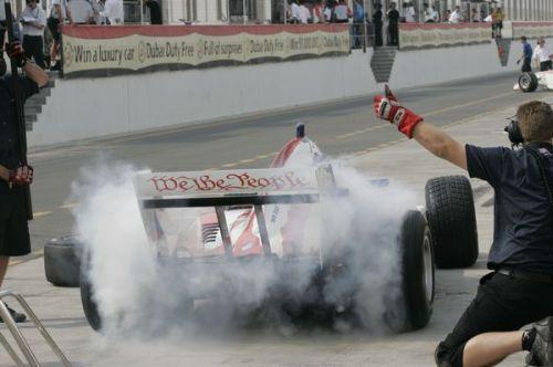 A1 GP: Spektakl u Emiratima