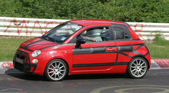 Uhvaćen objektivima: Fiat 500 Abarth