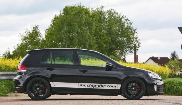 09mcchip_vw_golfvi7.jpg
