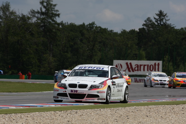 09wtcc_1112_brno_03.jpg
