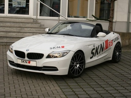 10skn_z4_bmw0.jpg