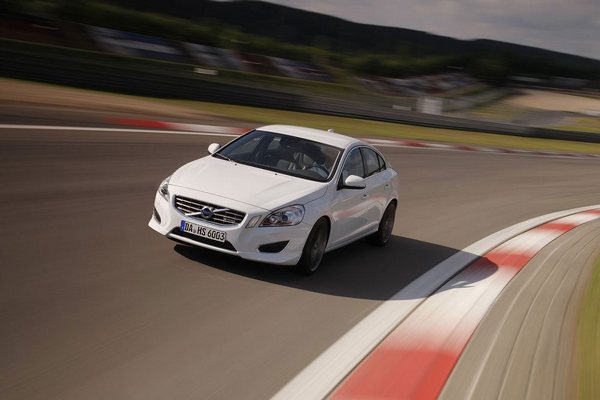11heico_s60_volvo2.jpg
