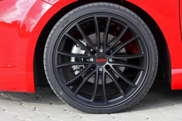 10novitec_fiat_punto_evo4.jpg