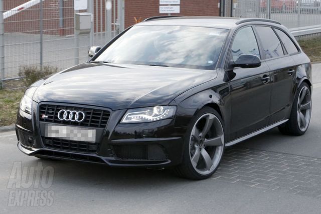 11audi_rs4_1.jpg