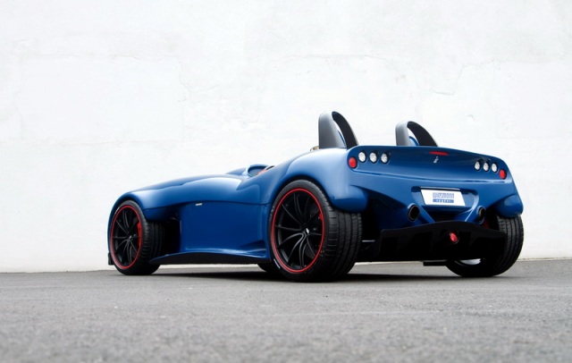 11wiesmann_spyder_2.jpg