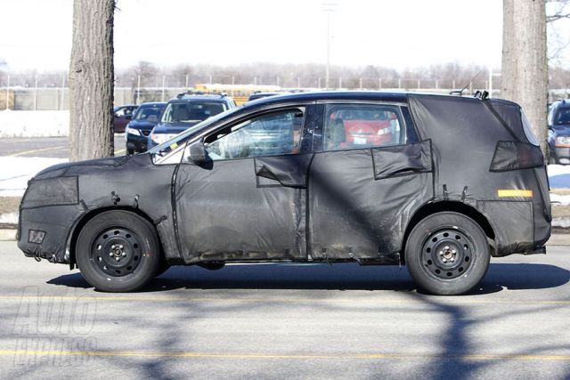12ford_kuga_2.jpg