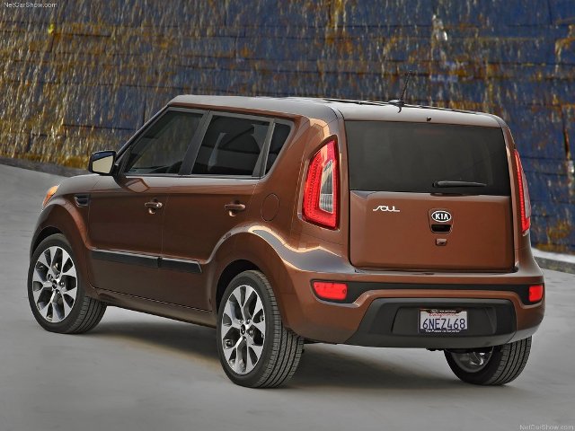 12kia_soul_2.jpg