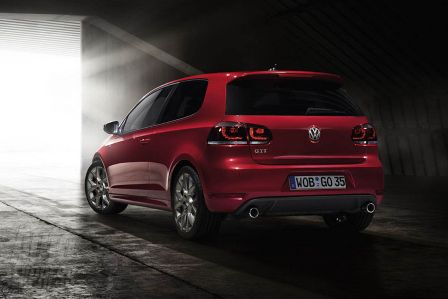 11golf_gti_35_0.jpg