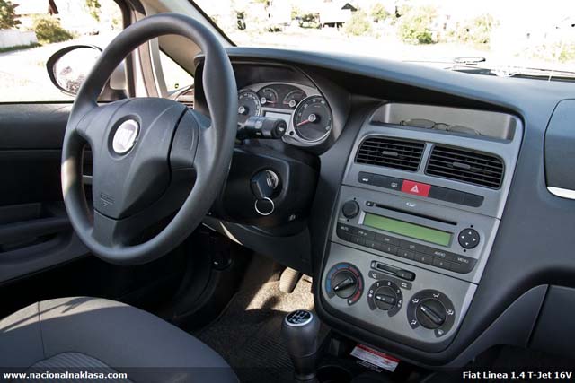 fiat_linea_1_4_t-jet_16v_46.jpg