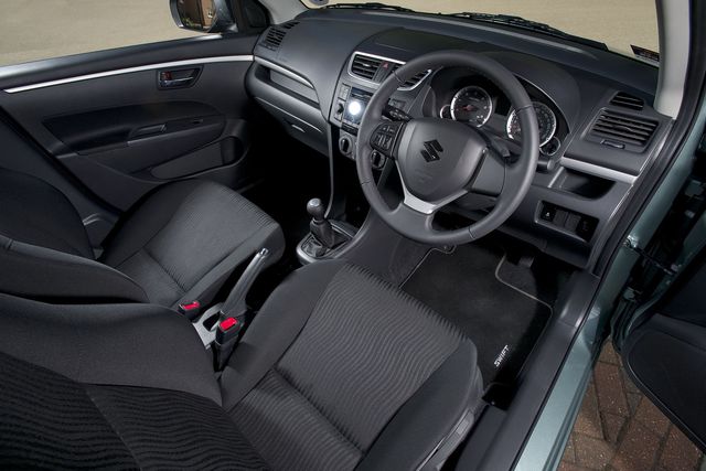 11suzuki_swift_ddis_3.jpg