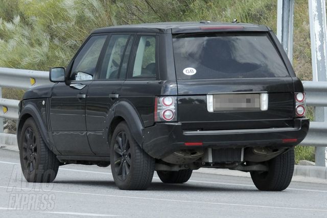 12range_rover_3.jpg