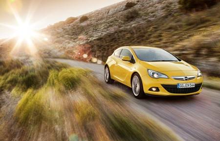 opel_astra_gtc_02_02.jpg