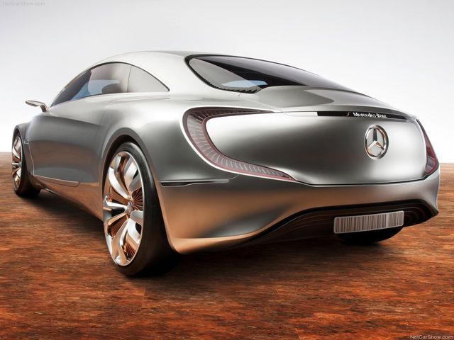 11mercedes_f125_concept_2.jpg