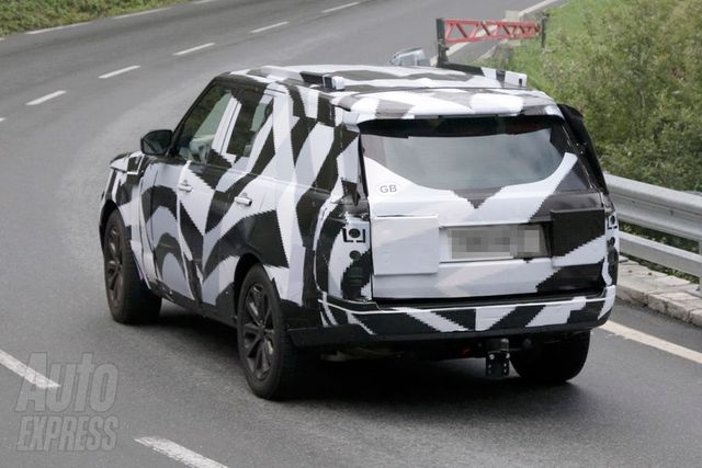 12range_rover_3_copy.jpg