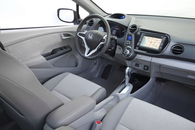 12honda_insight_hybrid_3.jpg
