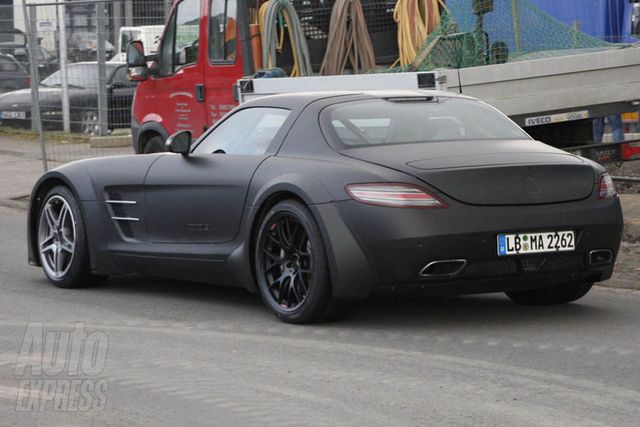 12mercedes_sls_amg_bs_2.jpg