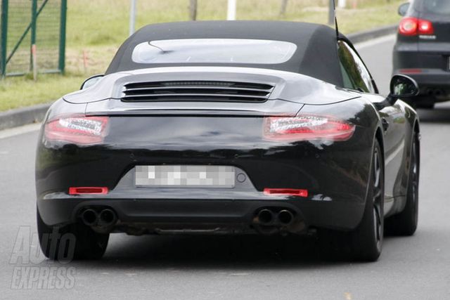 12porsche911_cabriolet_2.jpg