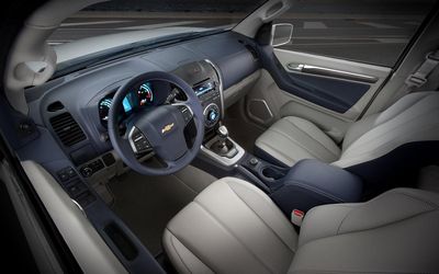 12chevrolet_trailblazer_0.jpg 12chevrolet_trailblazer_0.jpg