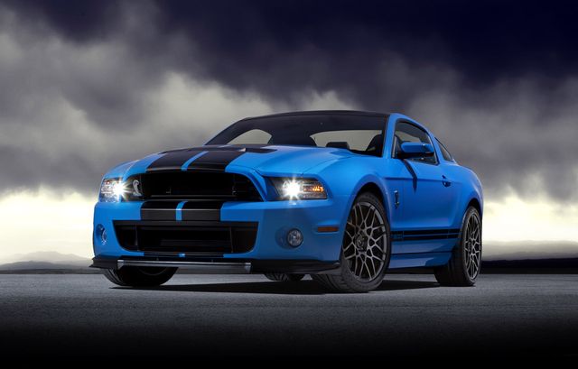13ford_mustangshelby_gt500_1.jpg