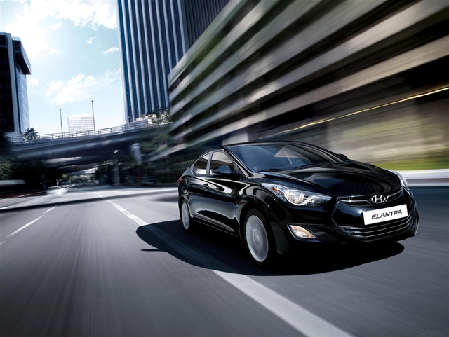 elantra02.jpg