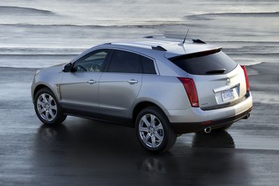 11cadillac_srx_0.jpg