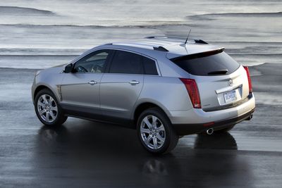 Cadillac SRX ide na vanredni servis