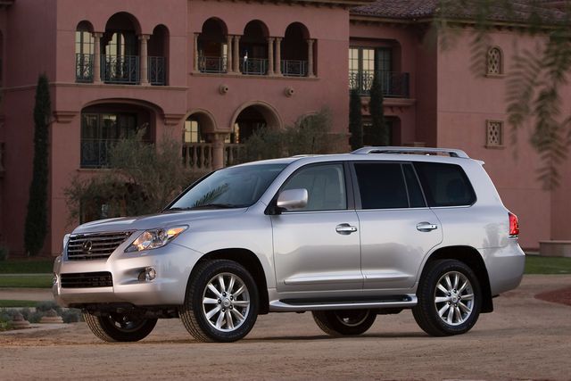 11lexus_lx_1.jpg