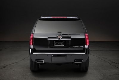 12cadillac_escalade_0.jpg