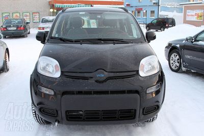 12fiat_panda_4x4_0.jpg