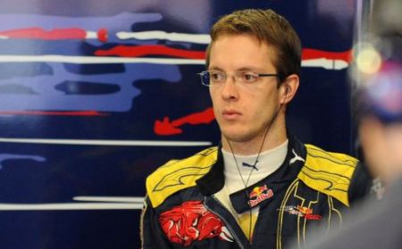 12izod_bourdais.jpg