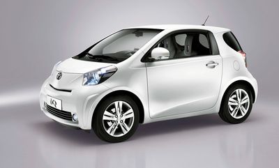 12toyota_iq_0.jpg