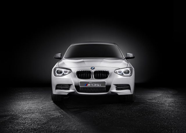 12bmw_m135i2.jpg