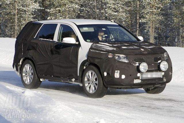 12kia_sorento_1.jpg
