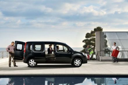 12renault_grandkangoo0.jpg
