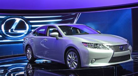 12lexus_es0.jpg
