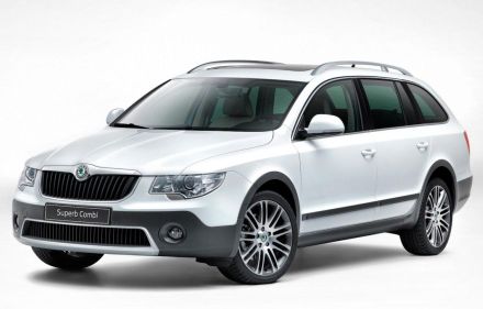 12skoda_superboutdoor0.jpg
