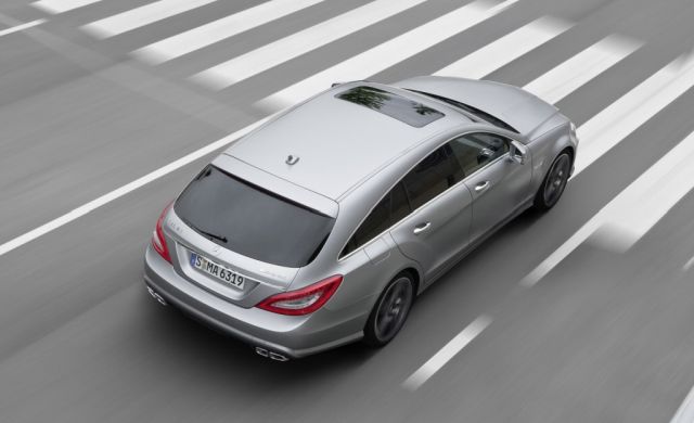 12mercedes_clsamgsb2.jpg