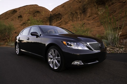 08_lexus_ls600h_l_033.jpg