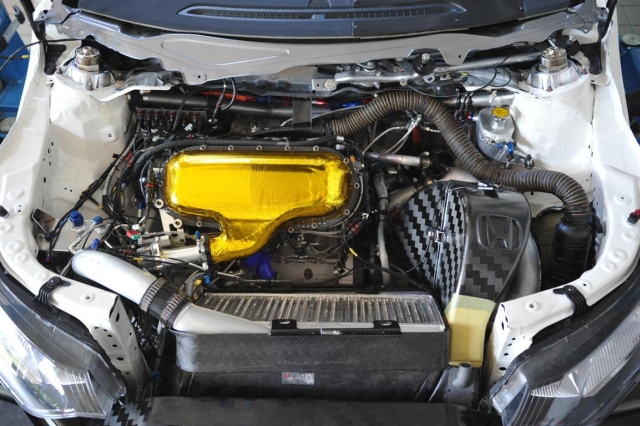 12wtcc_honda_civic_engine.jpg