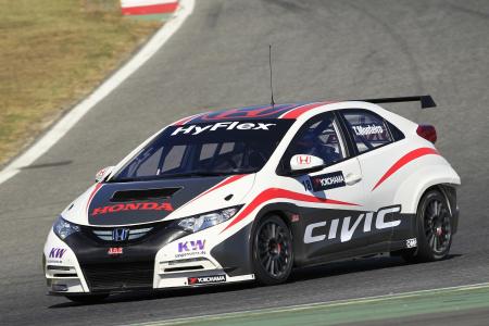 12wtcc_honda_civic_run2.jpg