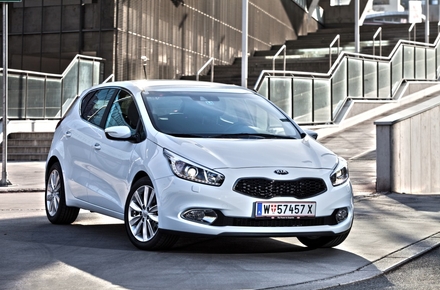 kia_ceed_5_star_euroncap_28_08_2012_medium.jpg