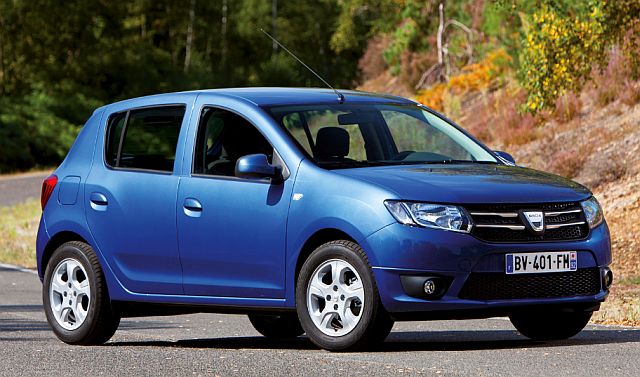 12dacia_sandero5.jpg 12dacia_sandero5.jpg
