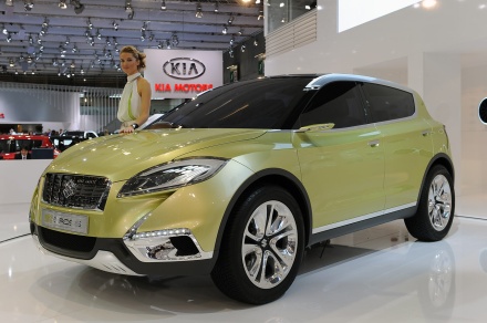 12suzuki_scross0.jpg 12suzuki_scross0.jpg