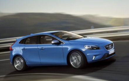 12volvo_v40rdesign0.jpg
