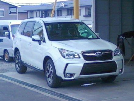 12subaru_foresterspy0.jpg