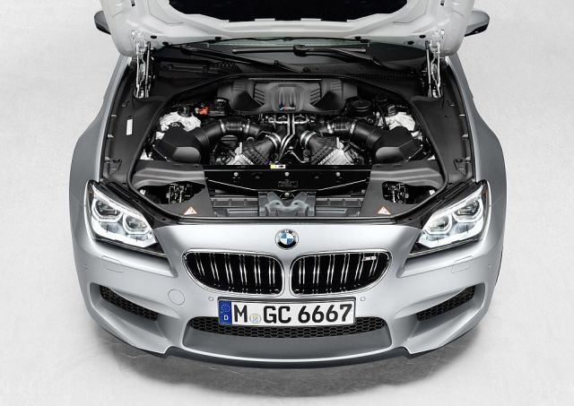 12bmw_m6grancoupe3.jpg