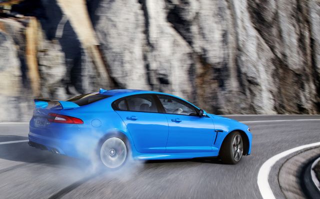 12jaguar__xfrs5.jpg