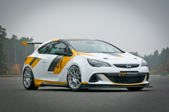opel_se_vraa_u_moto-sport_2.jpg