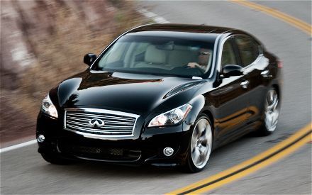 12infiniti_m560.jpg